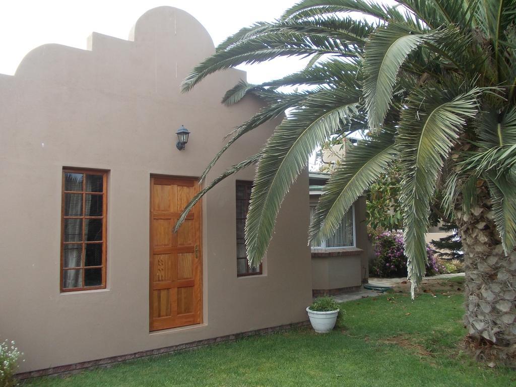 Huis Klipdriftself Catering &B&B Henties Bay Esterno foto